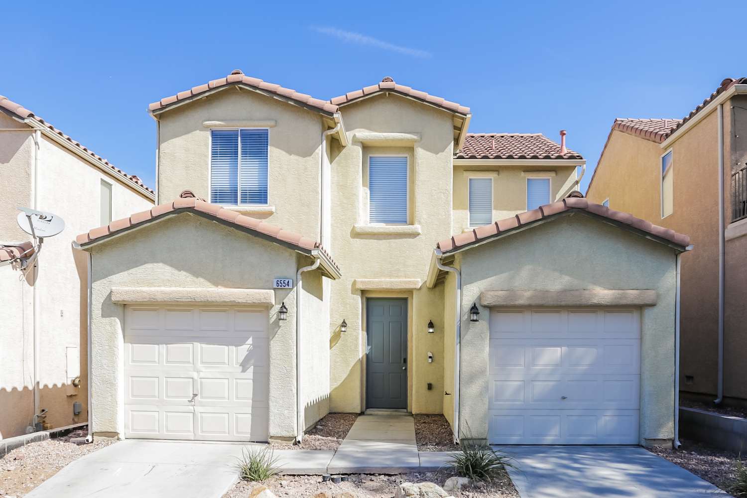 Front of 6554 Coronado Canyon Ave, Las Vegas, NV