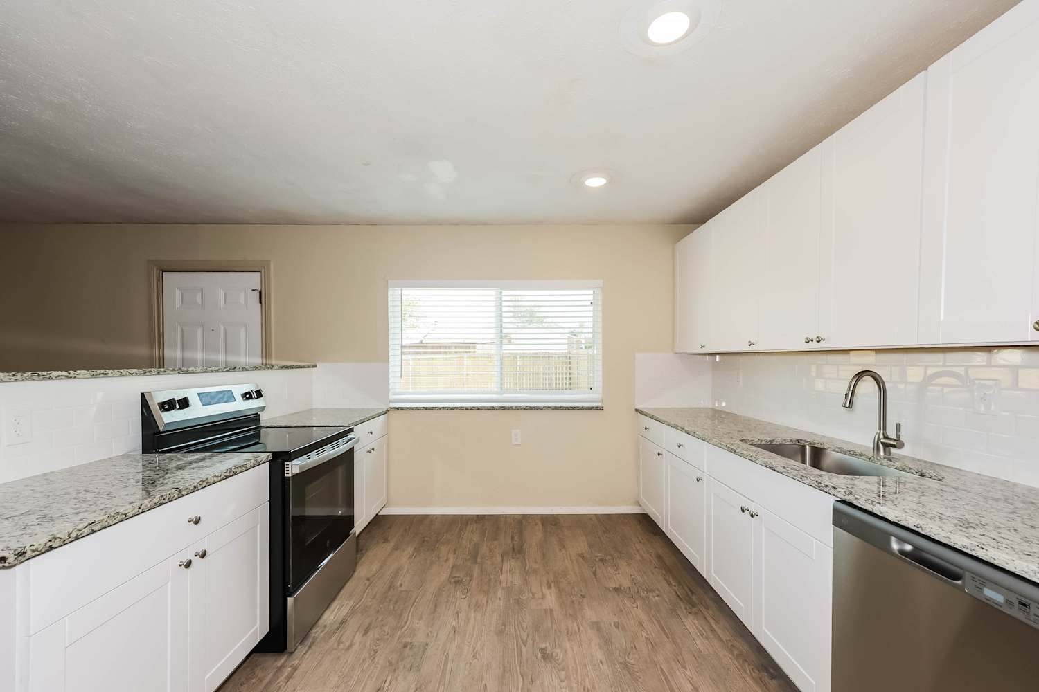 656 Priscilla Ln, Desoto photo 6