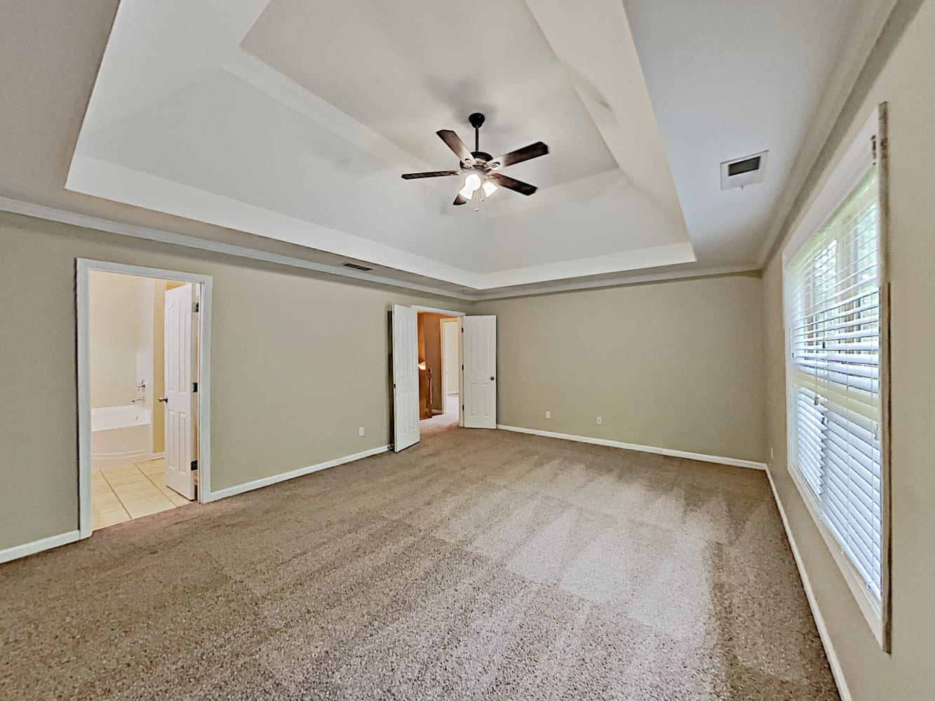 658 Royal Crest Ct, Canton photo 11