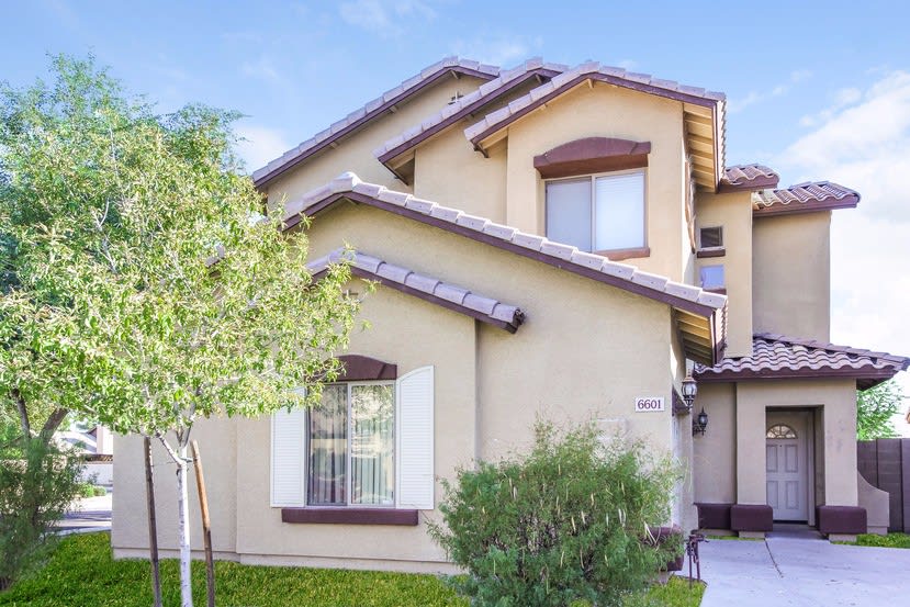 Front of 6601 W Laurel Ave, Glendale, AZ