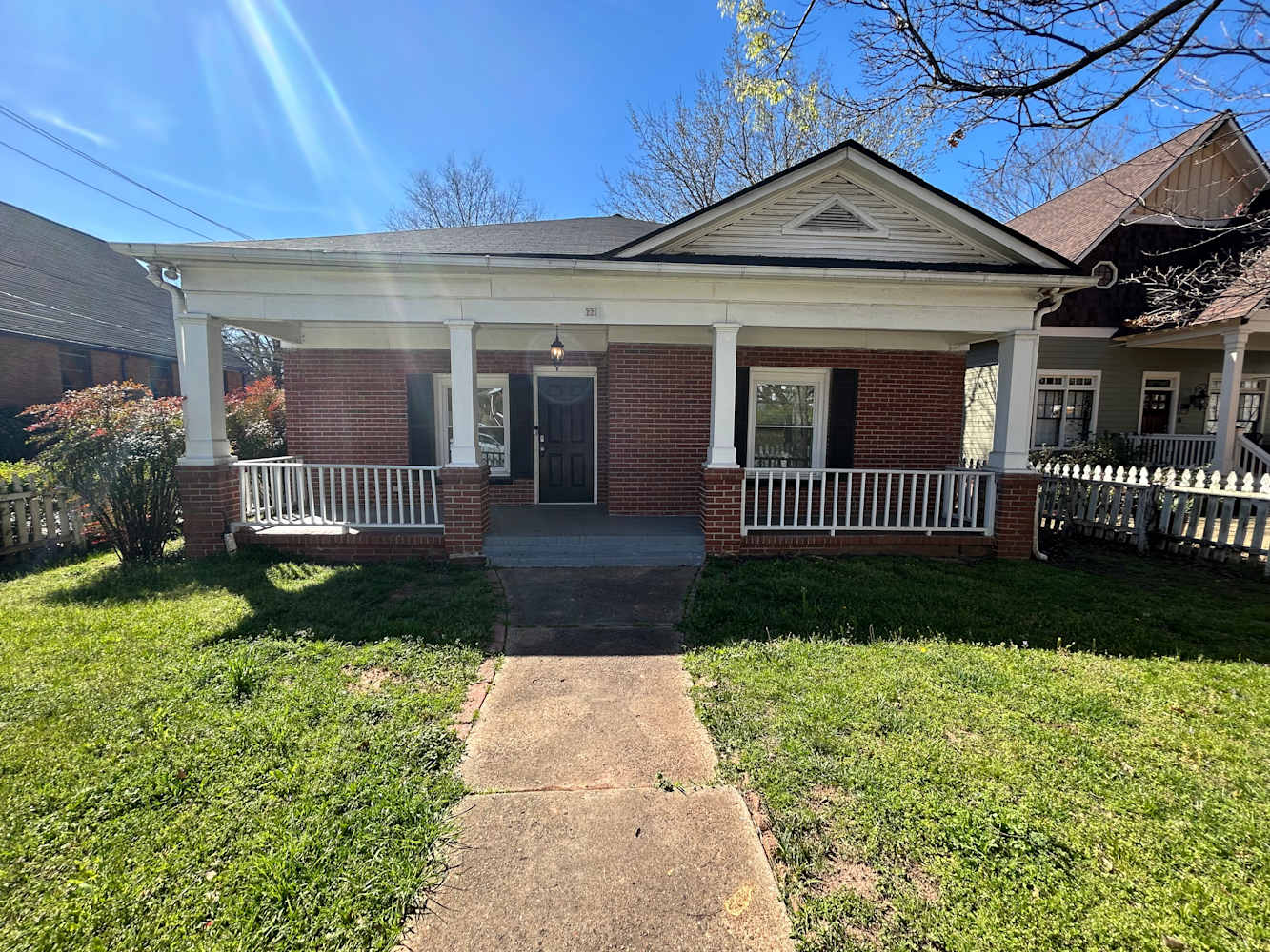 Front of 661 Moreland Ave SE, Atlanta, GA