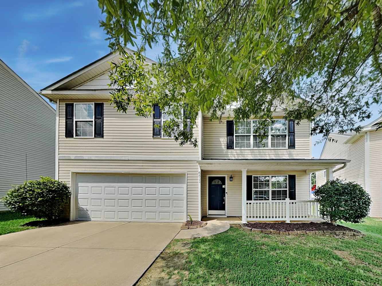 Front of 6611 Balgreen Ct, Charlotte, NC