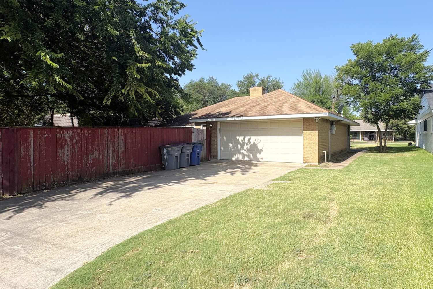 6616 Braddock Pl, Dallas photo 25
