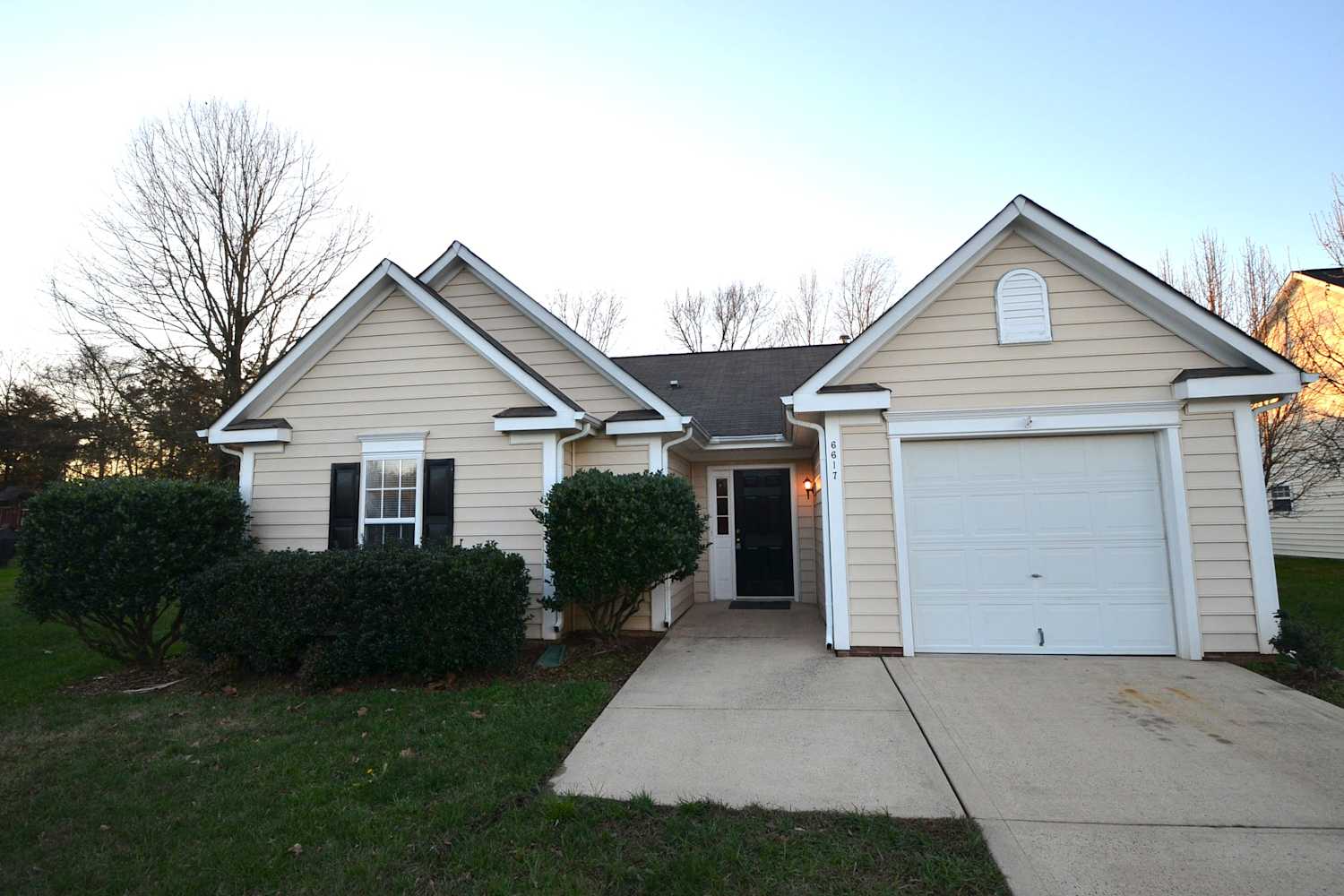 Front of 6617 Sweetfield Dr, Charlotte, NC