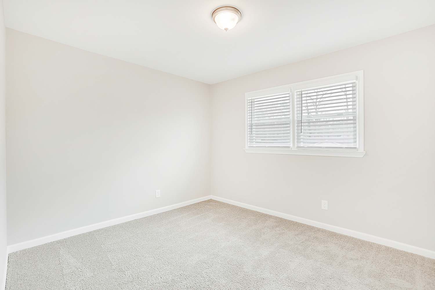 6647 Forestdale Ln, Douglasville photo 13