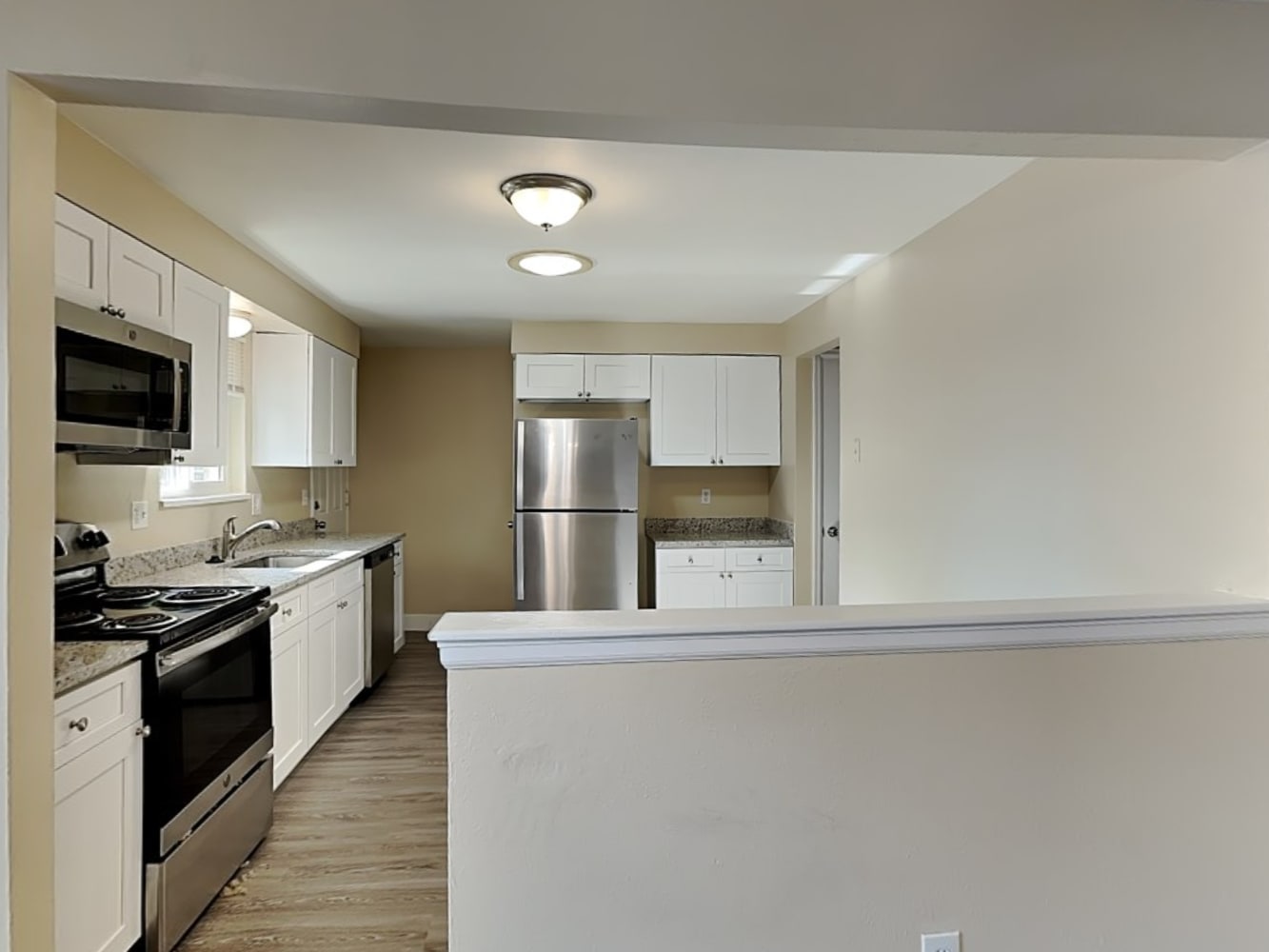 665 Kittredge St, Aurora photo 8