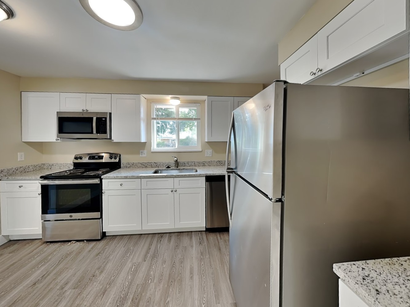 665 Kittredge St, Aurora photo 10