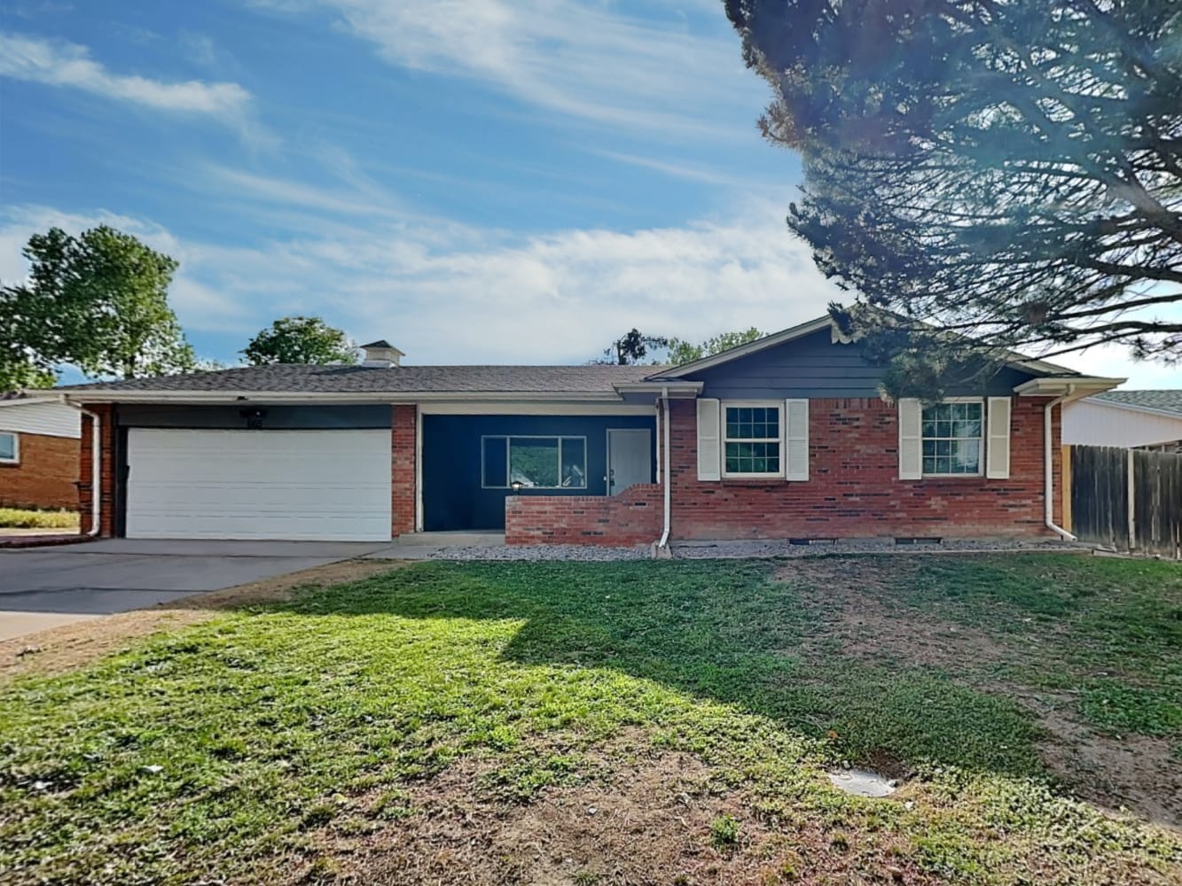665 Kittredge St, Aurora photo 1