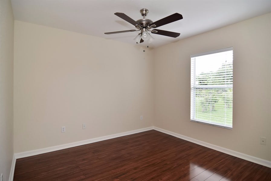 668 SE Damask Ave, Port Saint Lucie photo 14