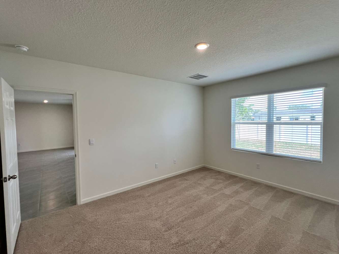 669 NW Prima Vista Blvd, Port Saint Lucie photo 9