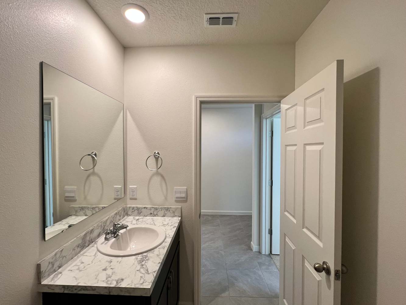 669 NW Prima Vista Blvd, Port Saint Lucie photo 19