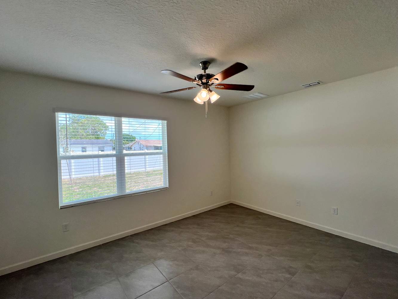 669 NW Prima Vista Blvd, Port Saint Lucie photo 7
