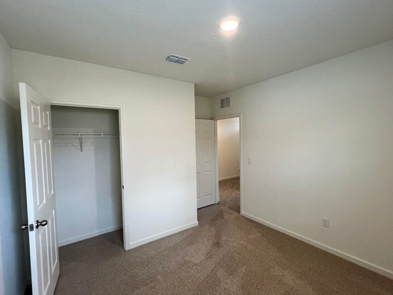669 NW Prima Vista Blvd, Port Saint Lucie photo 12