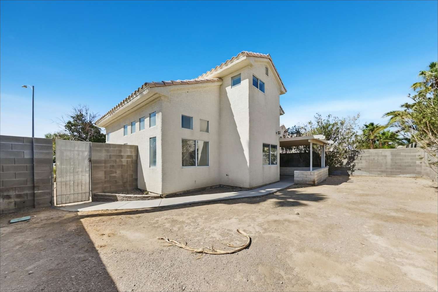 Front of 6704 Painted Canyon Ct, Las Vegas, NV