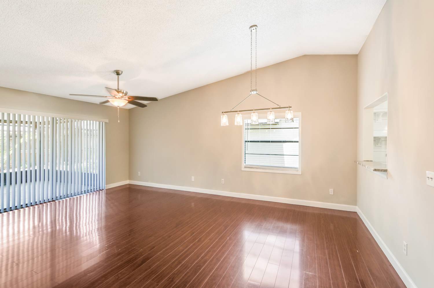 6708 Commodore Way, Tampa photo 8