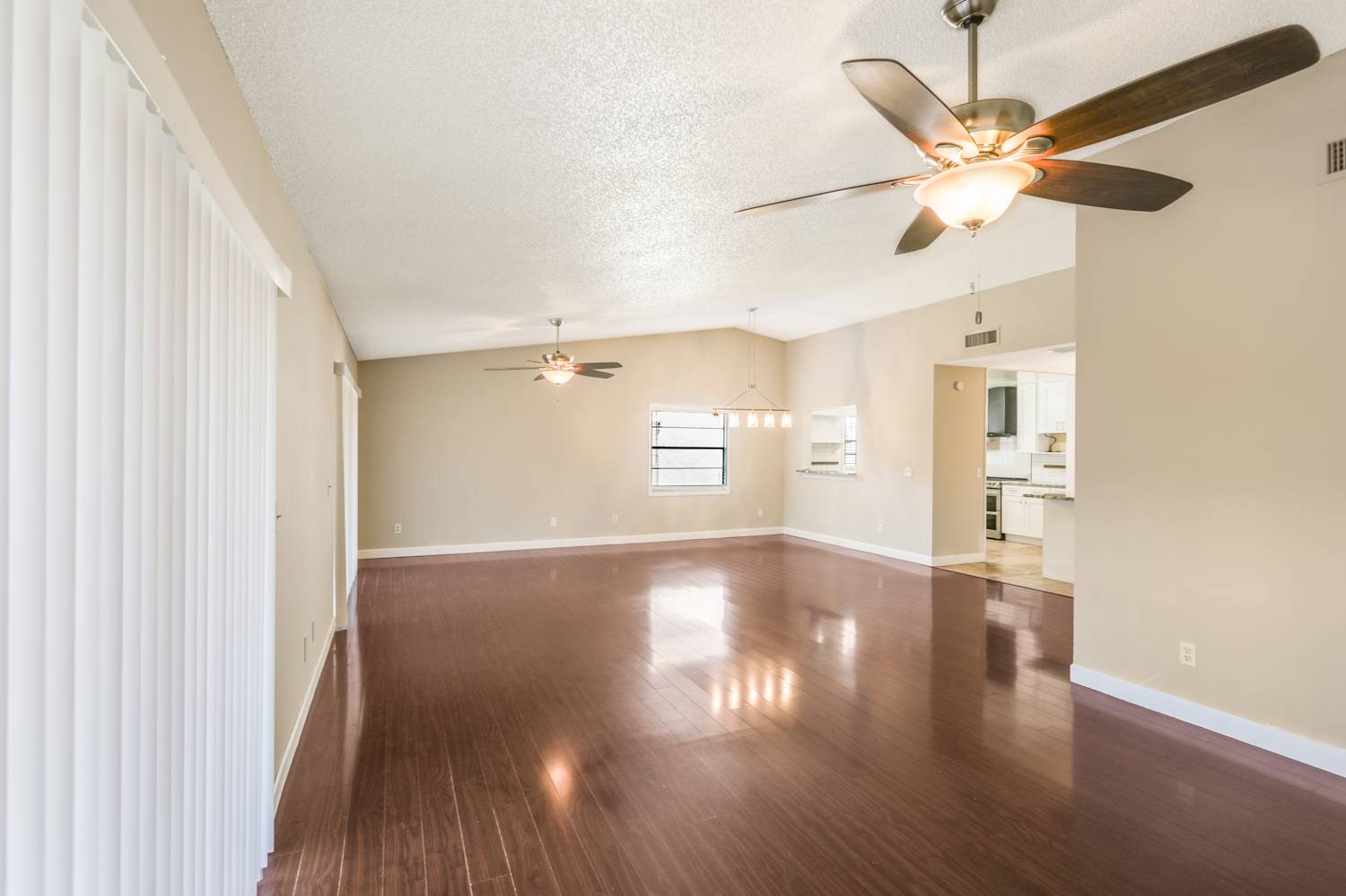 6708 Commodore Way, Tampa photo 6