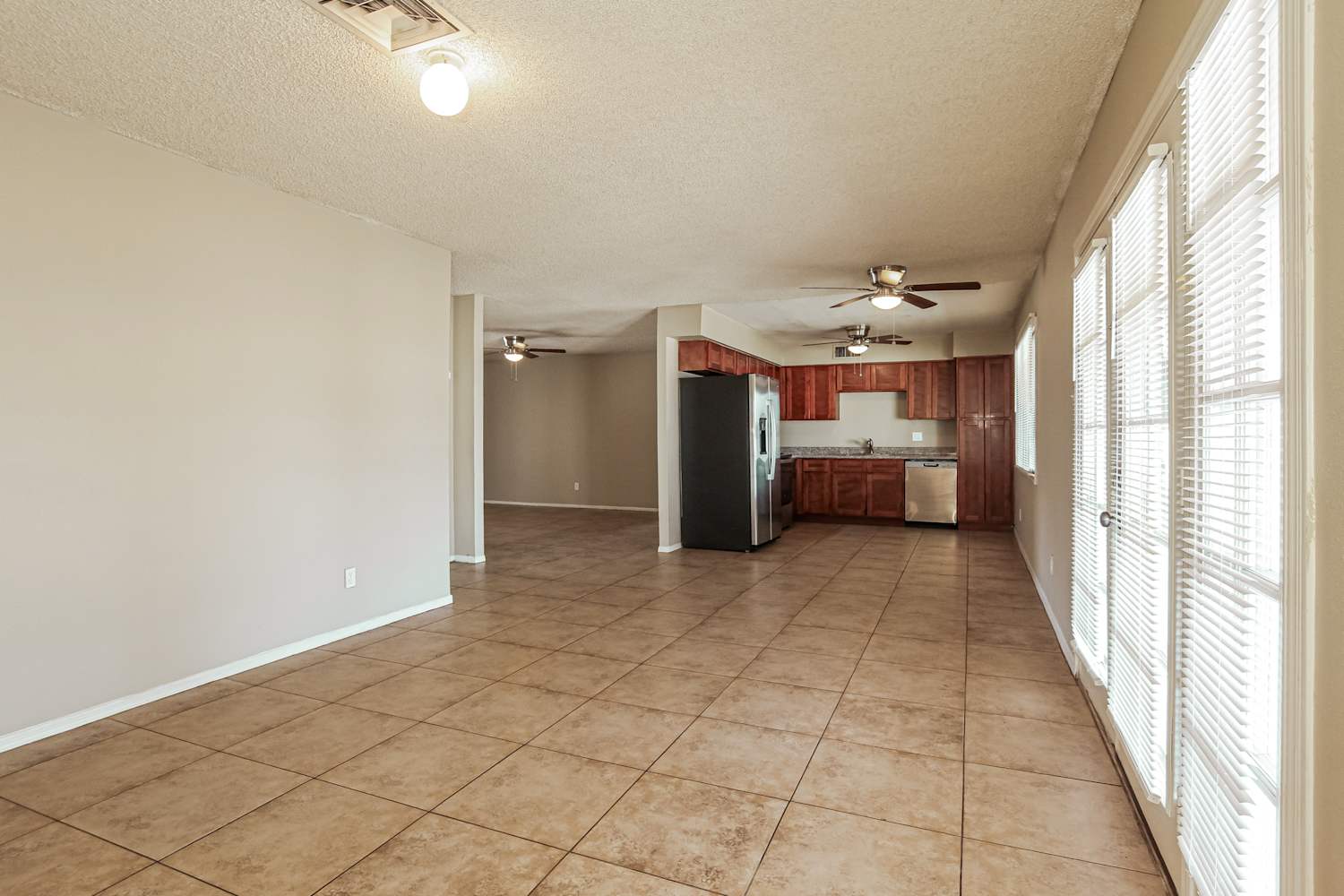 6731 W Denton Ln, Glendale photo 7