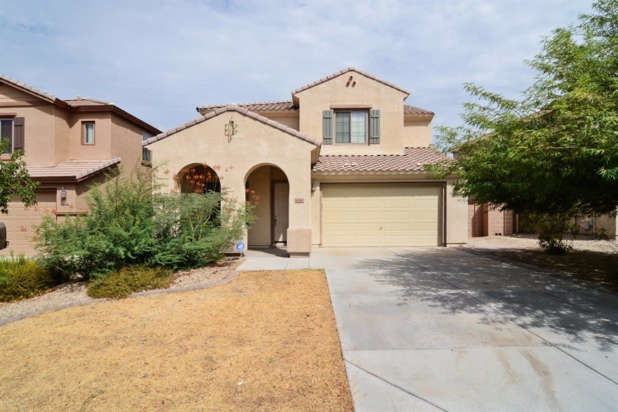 Front of 6742 W Blackstone Ln, Peoria, AZ