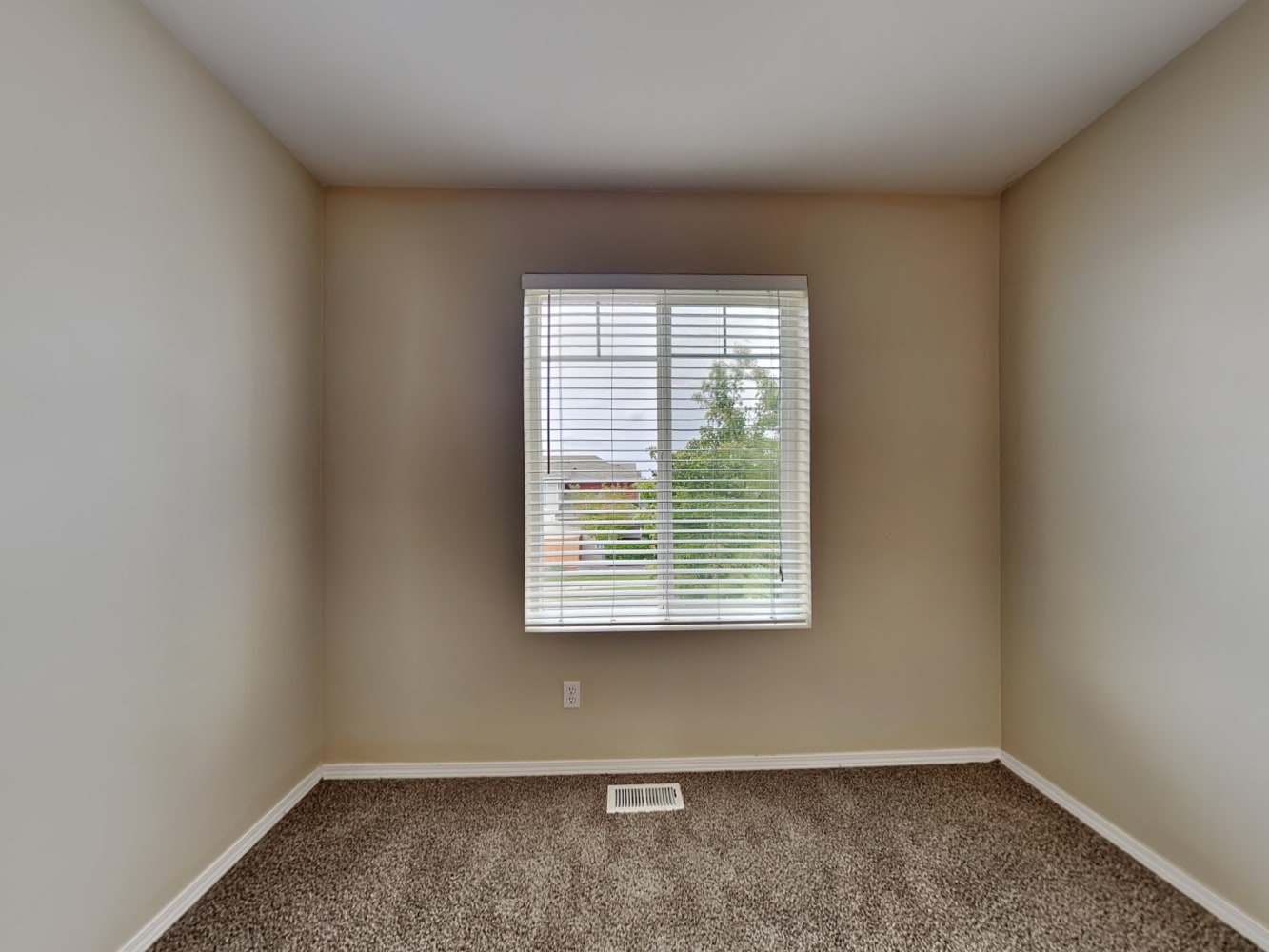 6808 Perry Ave SE, Auburn photo 22