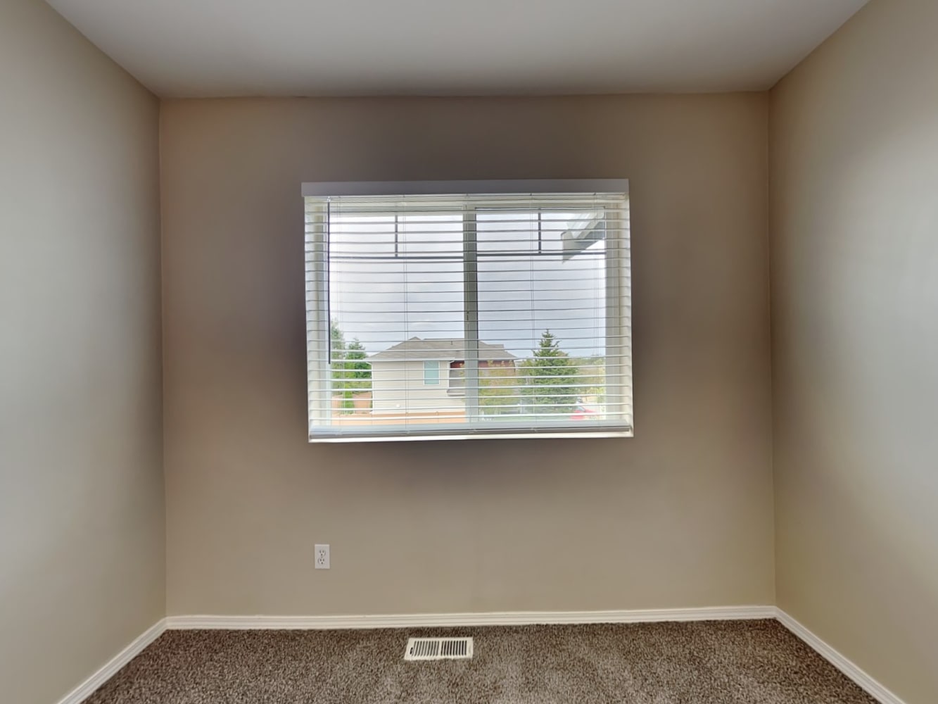 6808 Perry Ave SE, Auburn photo 20