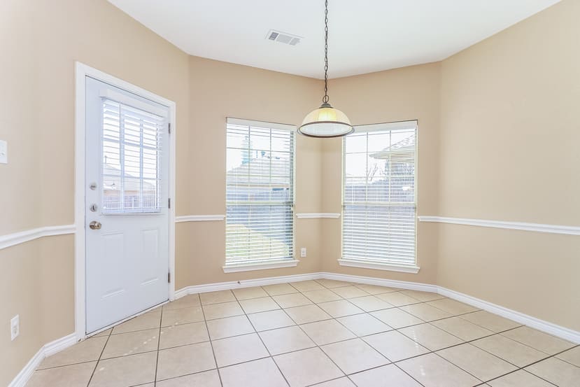 6821 Muleshoe Ln, Fort Worth photo 9