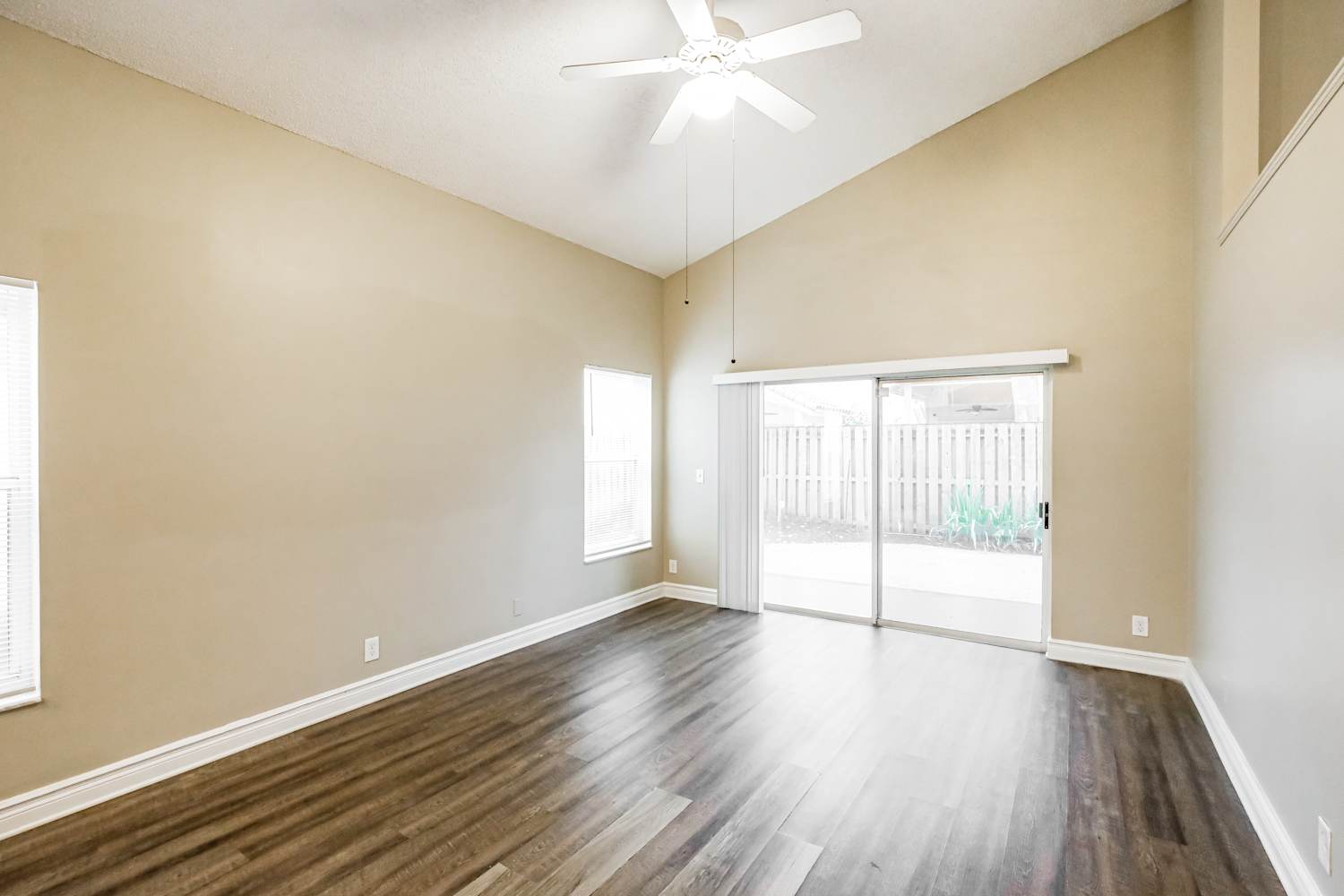 6821 NW 28th Pl, Margate photo 8