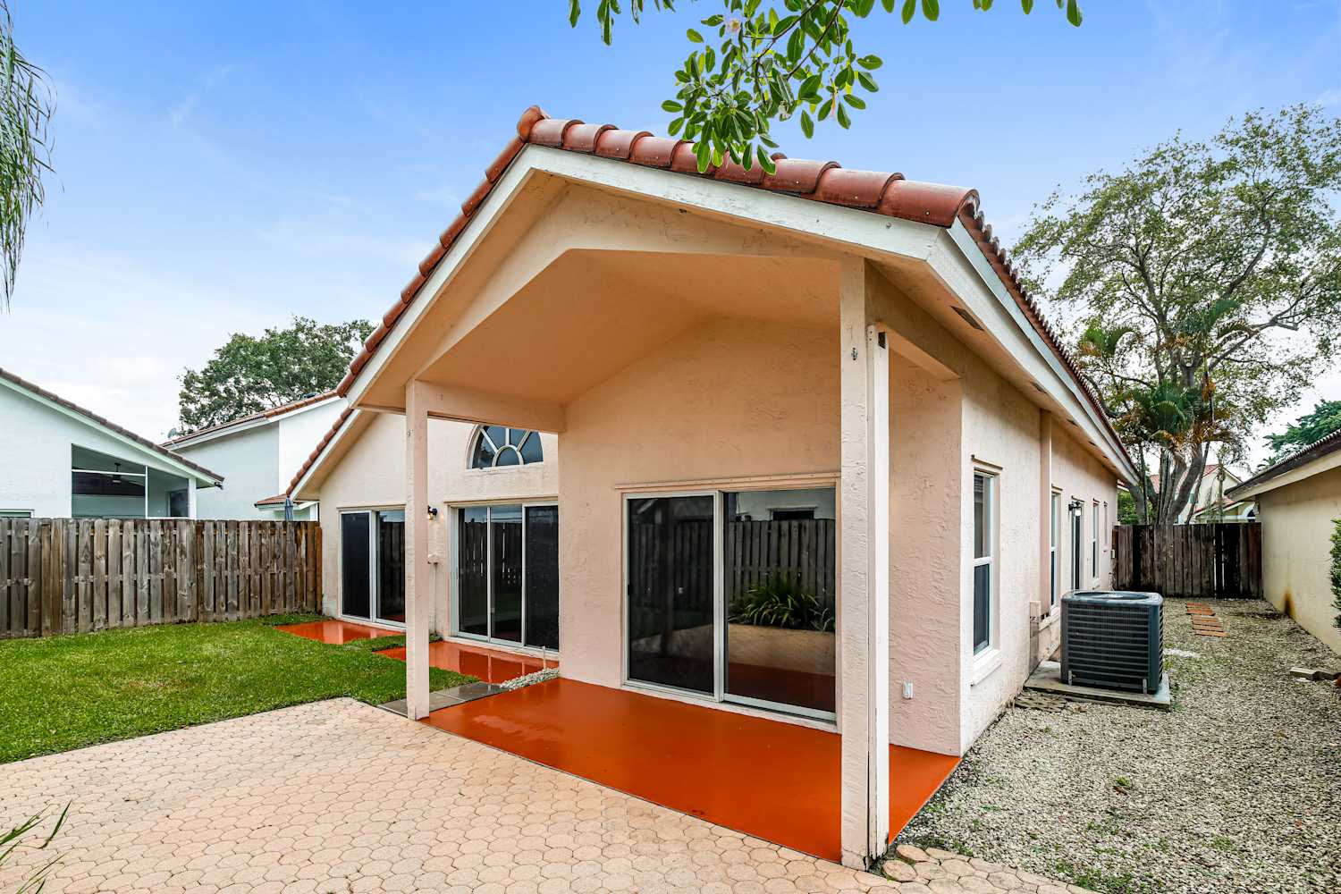 6821 NW 28th Pl, Margate photo 16