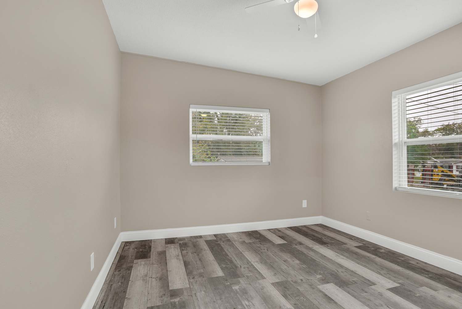 6825 Ambassador Dr, Orlando photo 10
