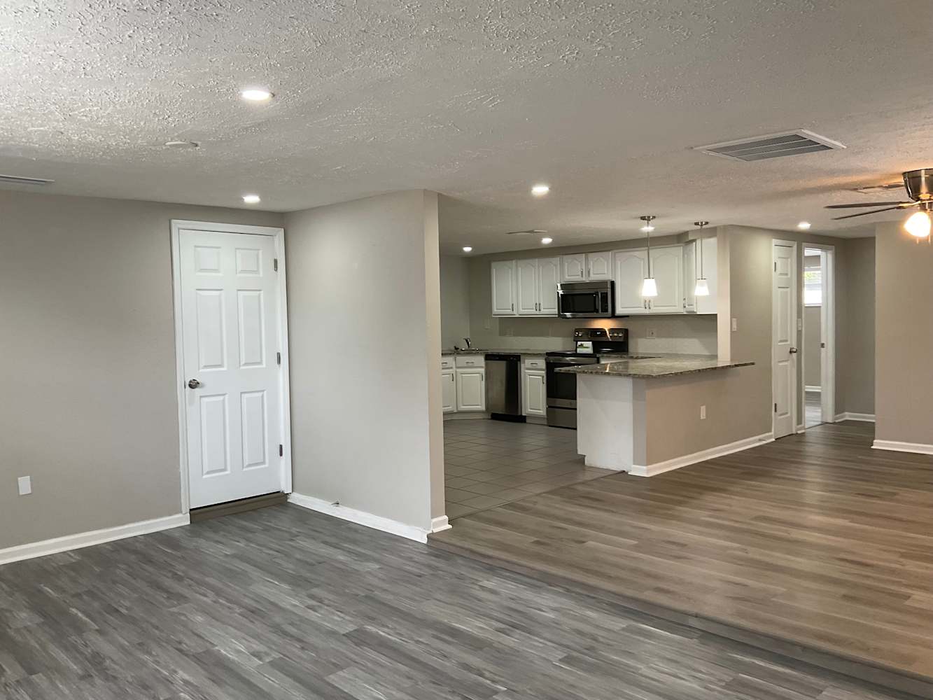 6837 Greenwich Ave, New Port Richey photo 3