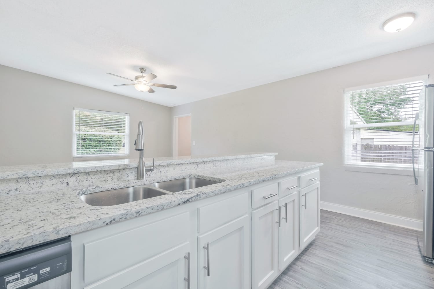 6840 Brandemere Rd S, Jacksonville photo 9