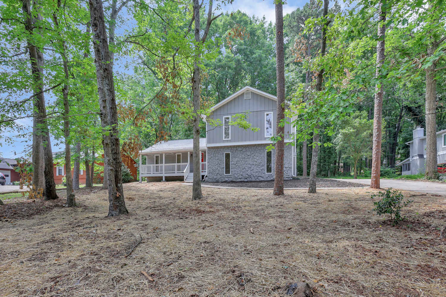 Front of 685 Raven Springs Trl, Stone Mountain, GA