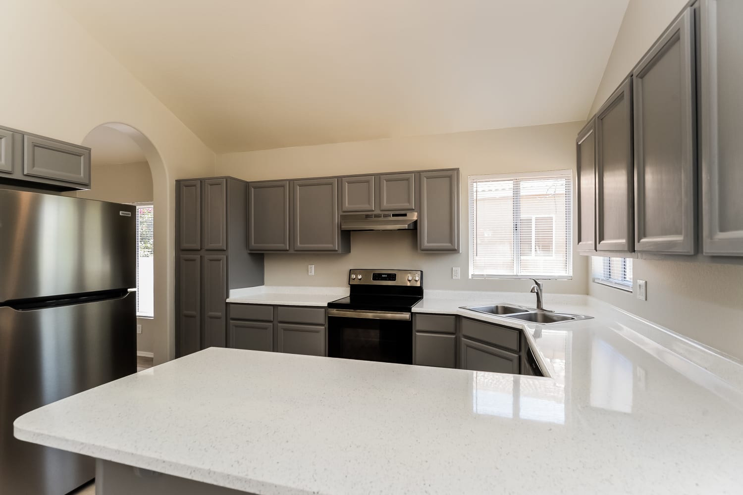 687 W Country Estates Avenue, Gilbert photo 7