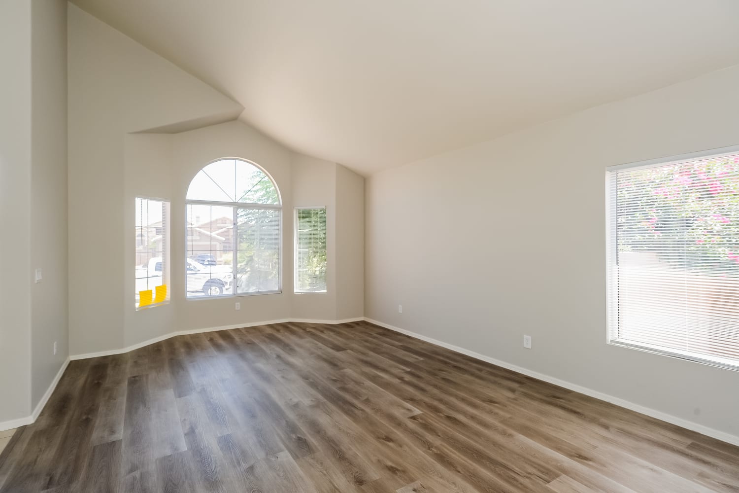 687 W Country Estates Avenue, Gilbert photo 10