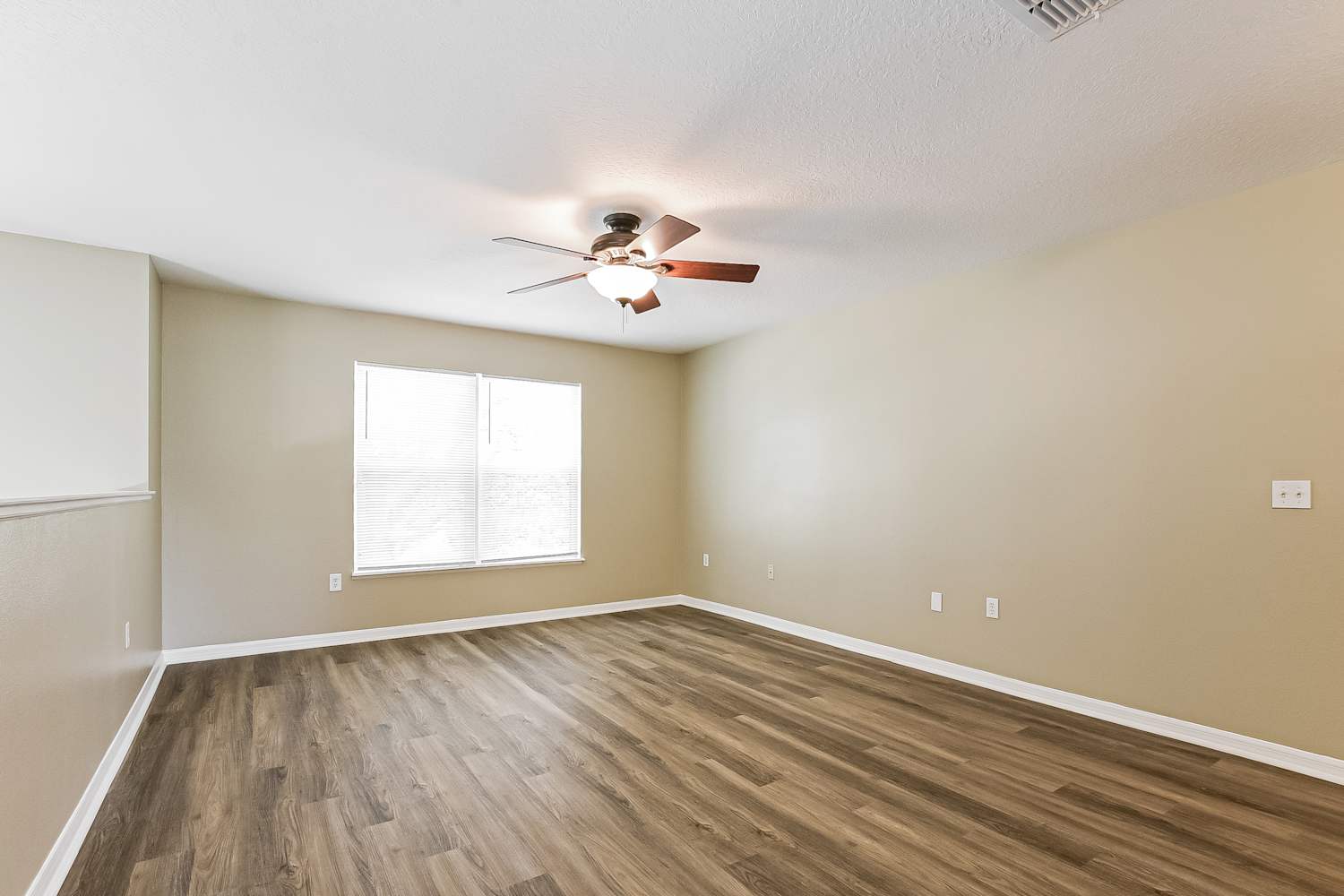688 Red Pepper Loop, Chuluota photo 12