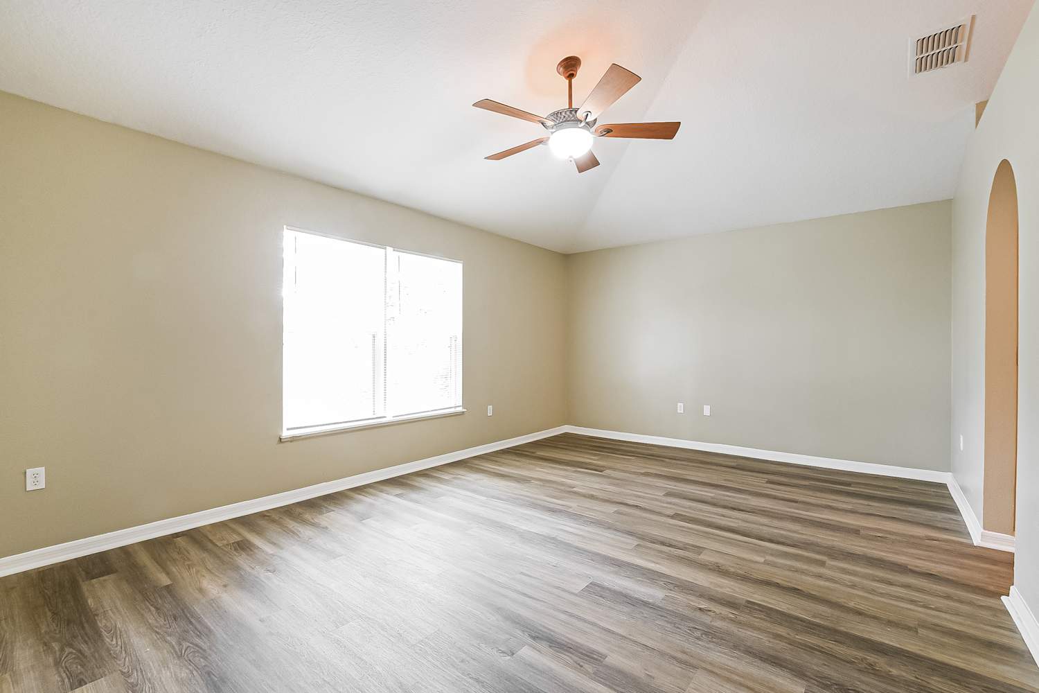 688 Red Pepper Loop, Chuluota photo 8