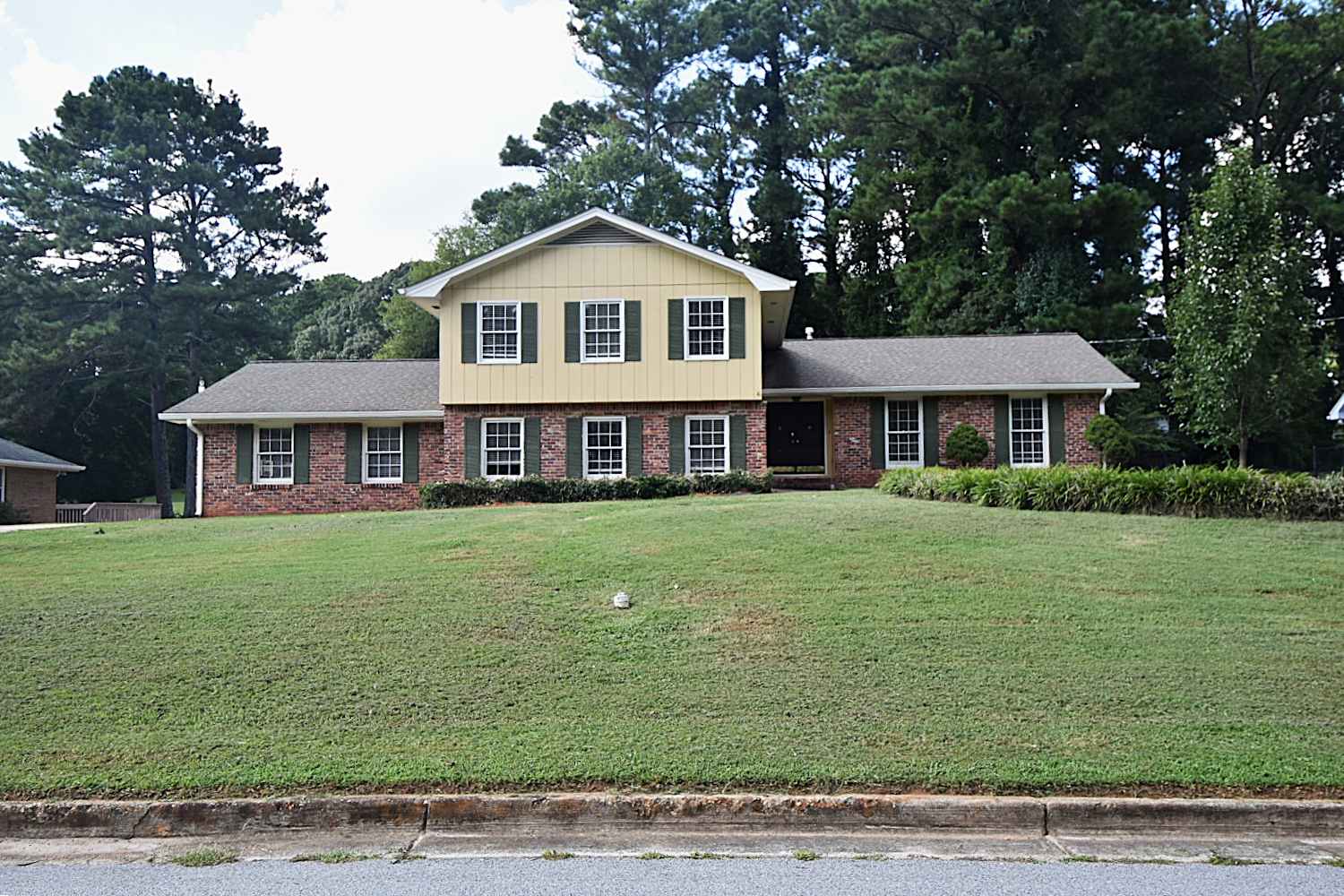 Front of 688 Sugar Creek Trl SE, Conyers, GA