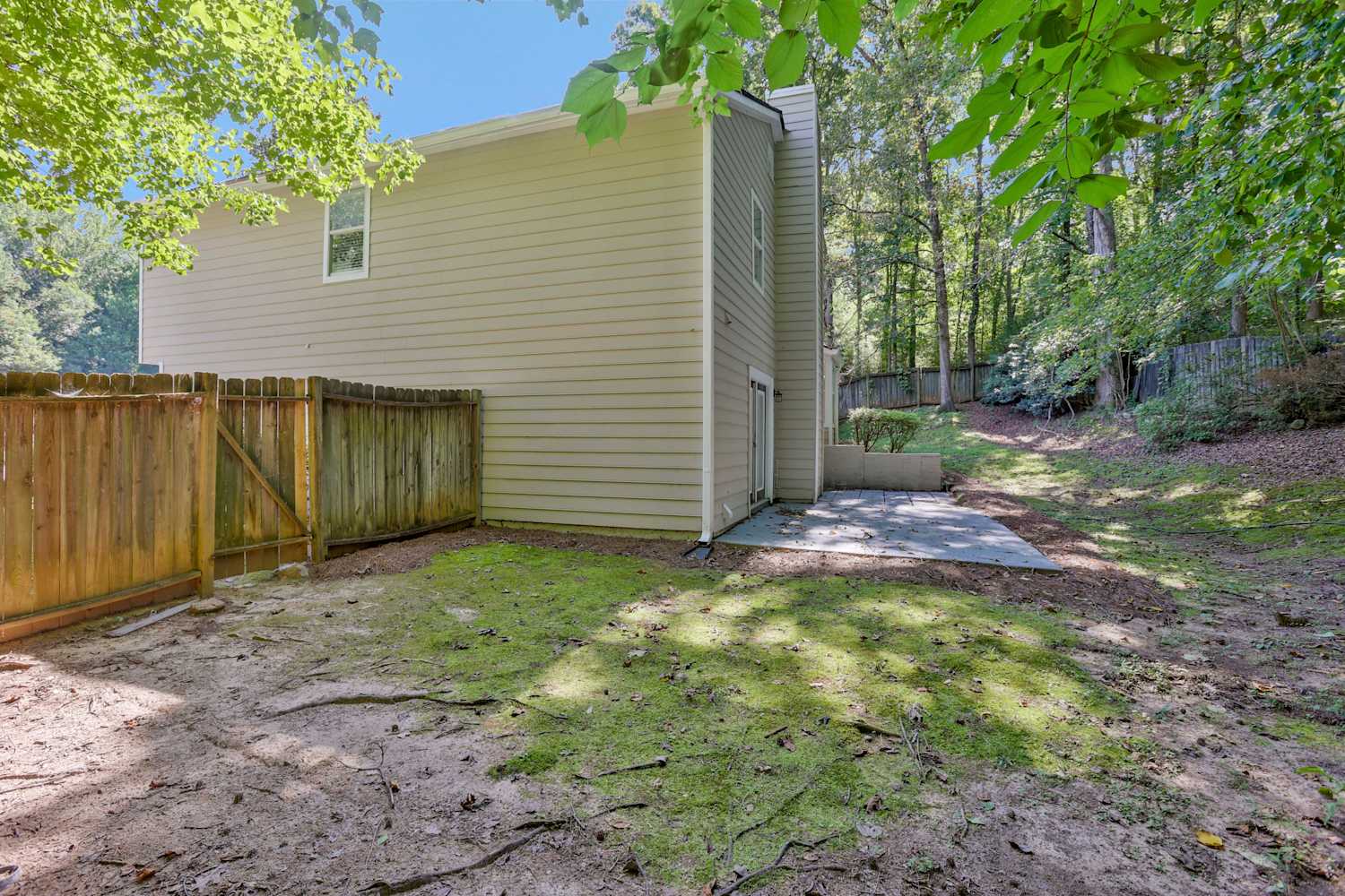 690 Greenhedge Dr, Stone Mountain photo 24