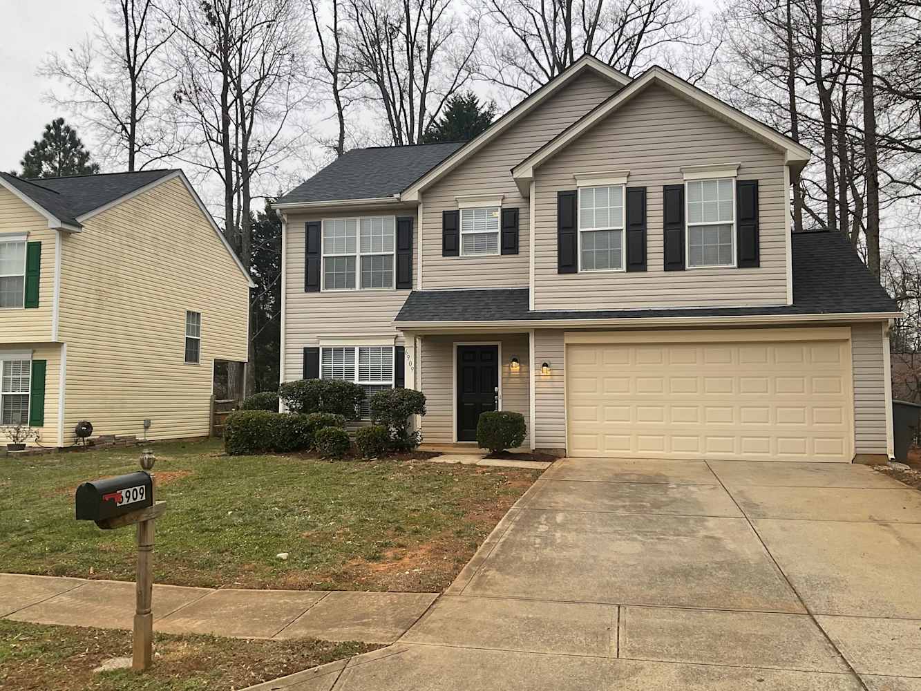 6909 Trimbach Way, Charlotte photo 1