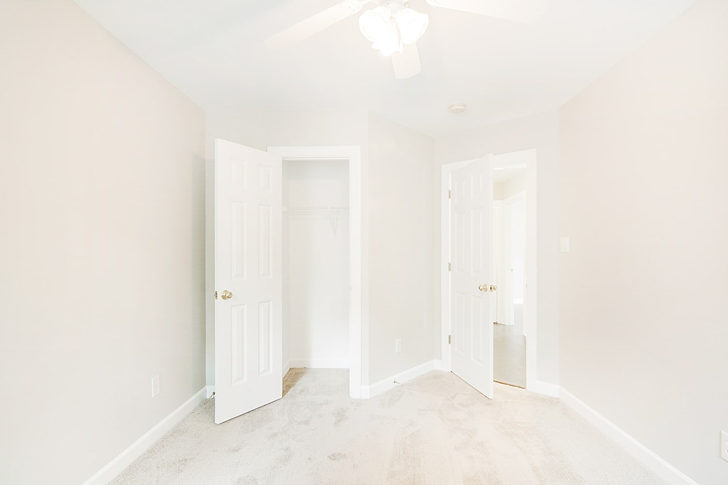 6917 Oviedo Dr, Raleigh photo 15