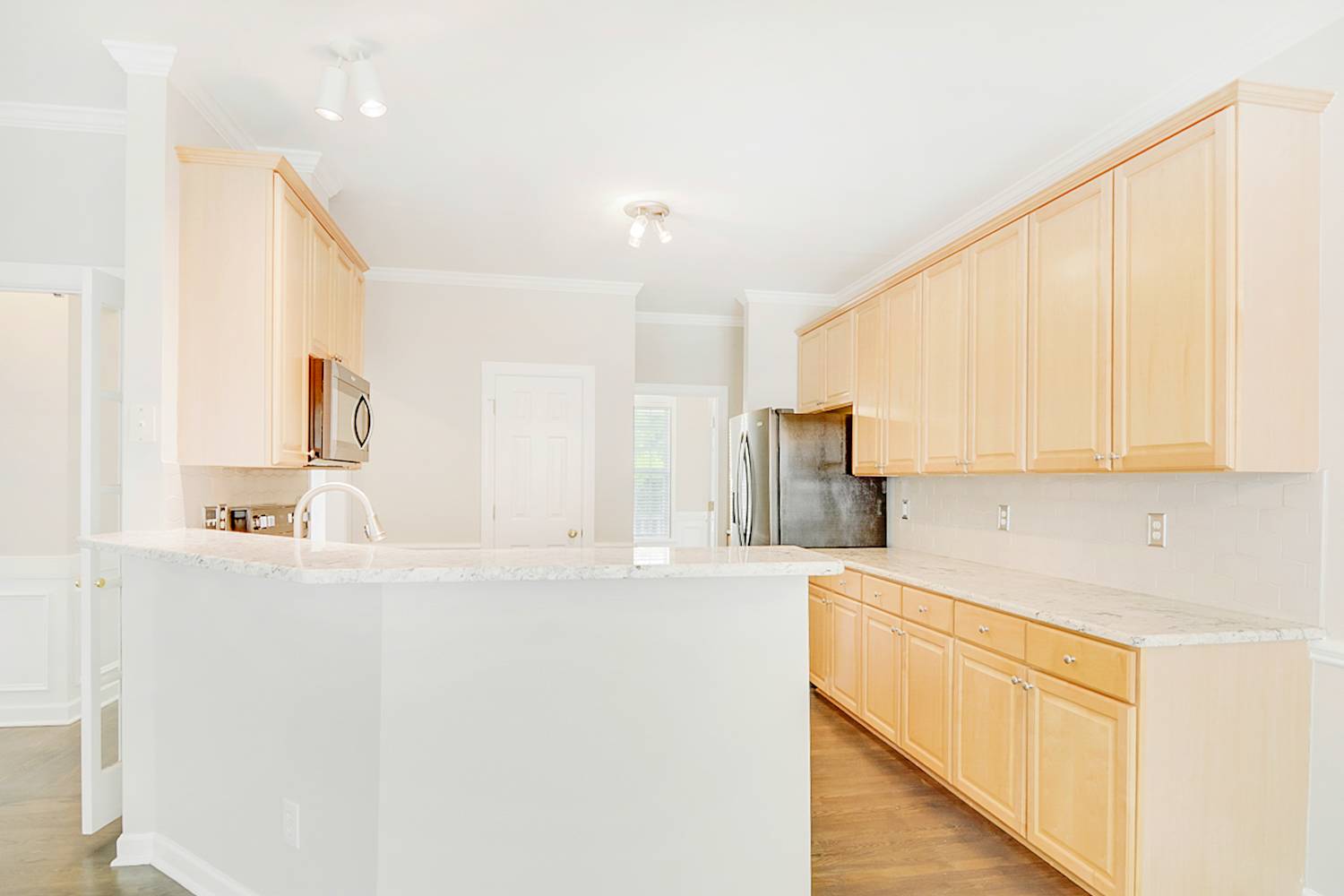 6917 Oviedo Dr, Raleigh photo 8