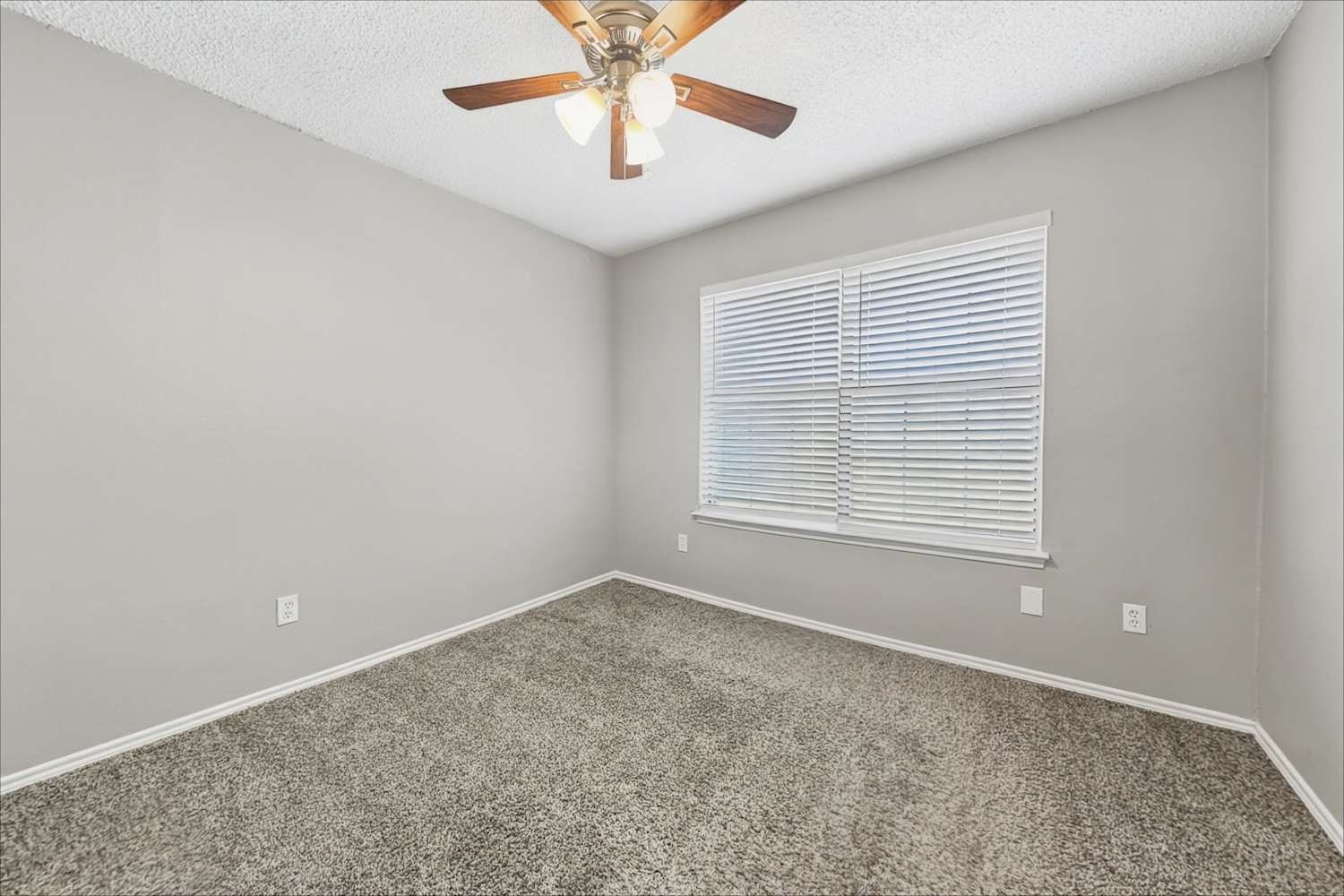 6924 Bentley Ave, Fort Worth photo 15