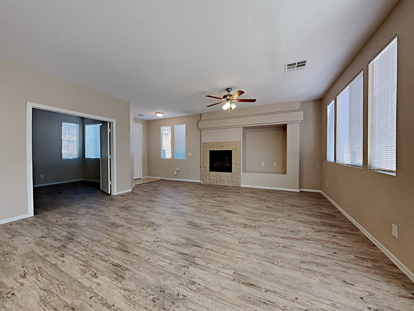 6948 Water Pipit St, North Las Vegas photo 5
