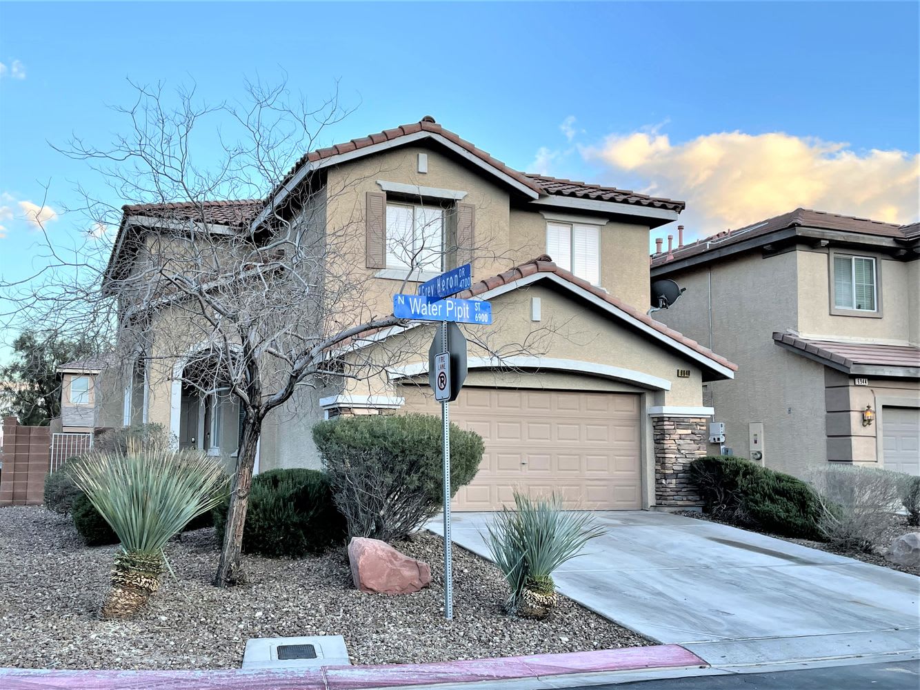 6948 Water Pipit St, North Las Vegas photo 2