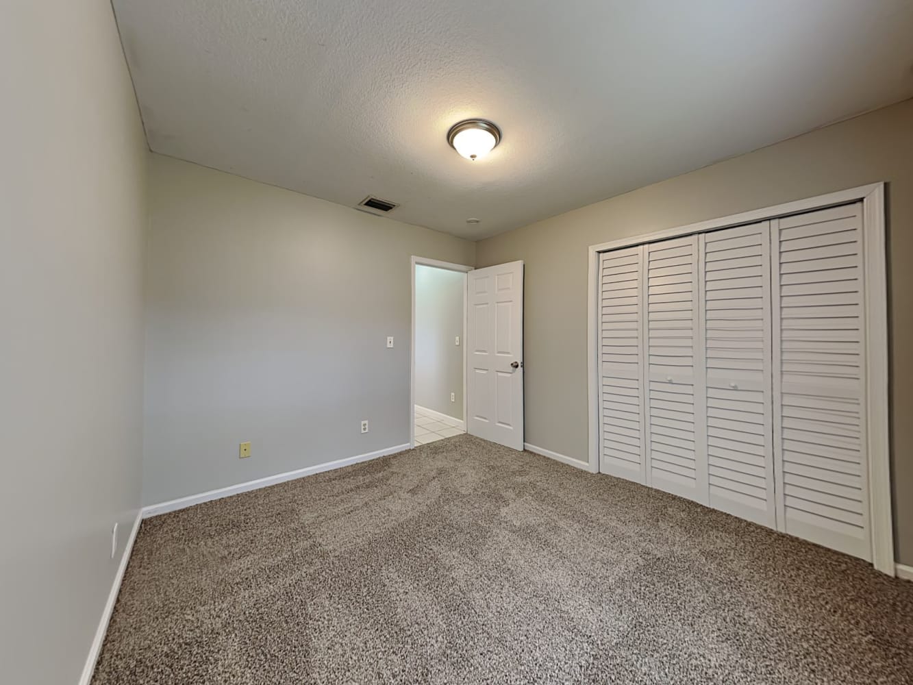 696 Blueberry Dr, Wellington photo 11