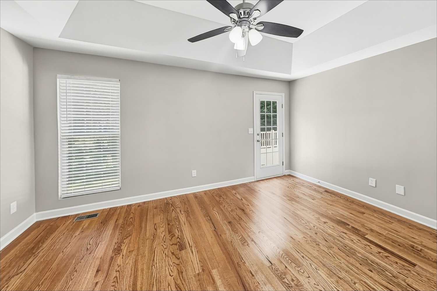 6984 Forest Manor Dr, Denver photo 14