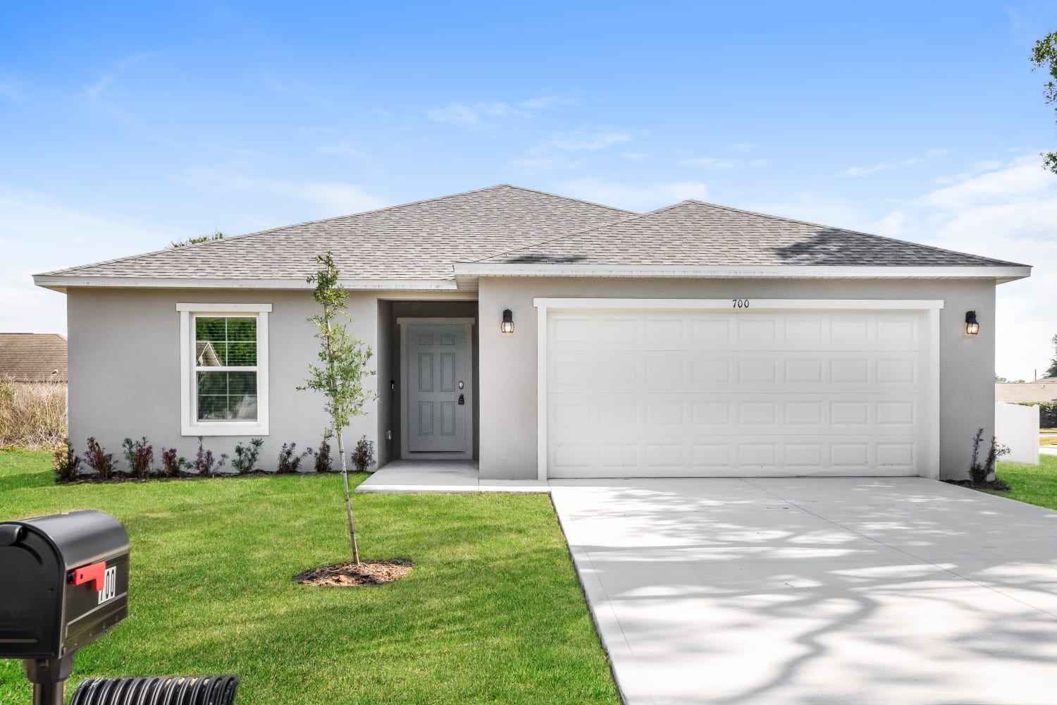 700 Grandeur St SE, Palm Bay photo 1