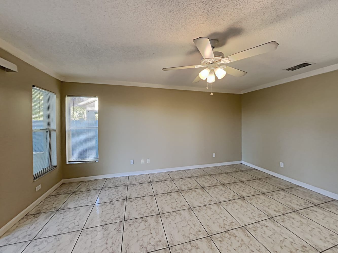 700 McLean Ct, Orlando photo 5