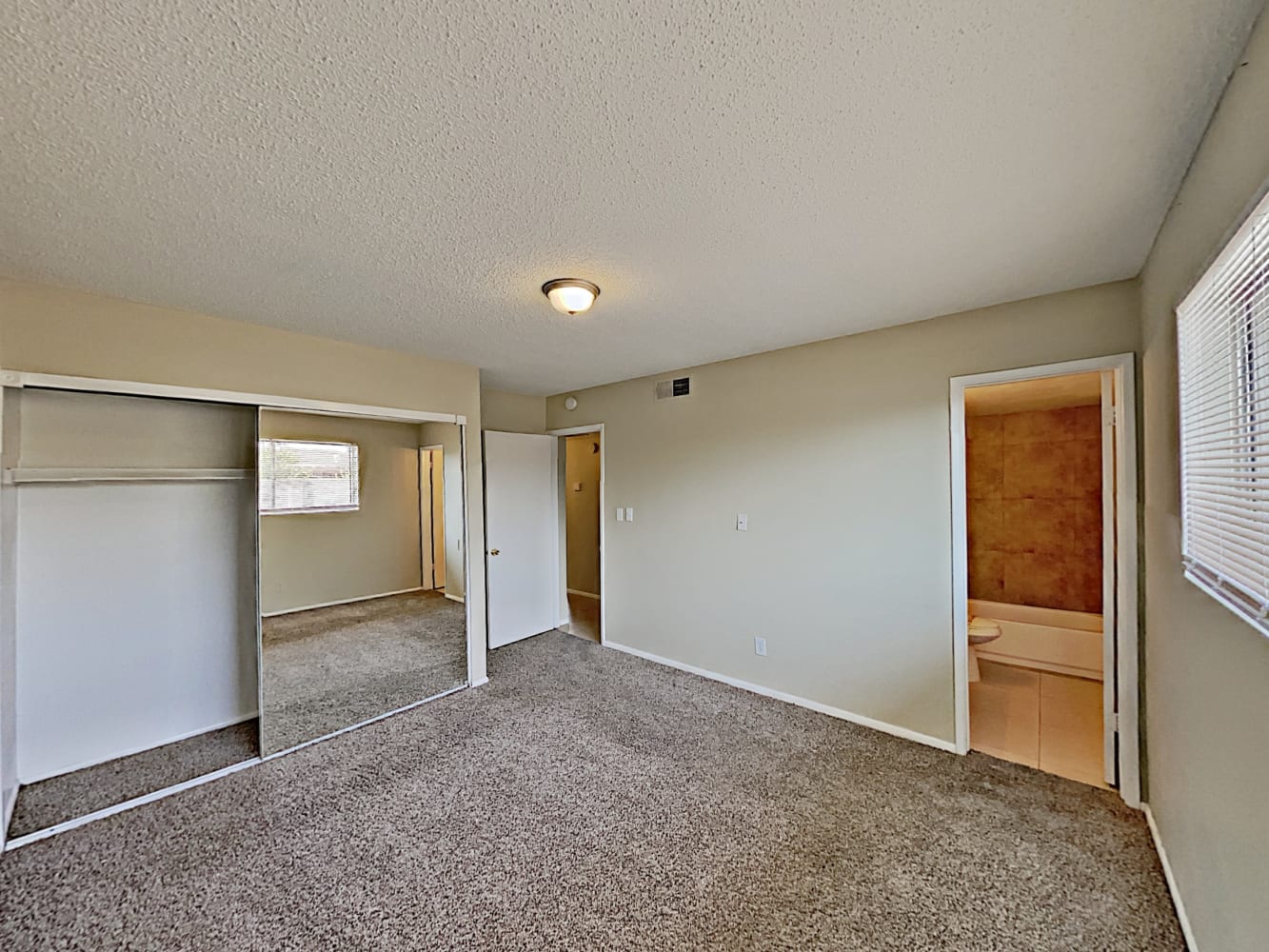 7016 W Wilshire Dr, Phoenix photo 10