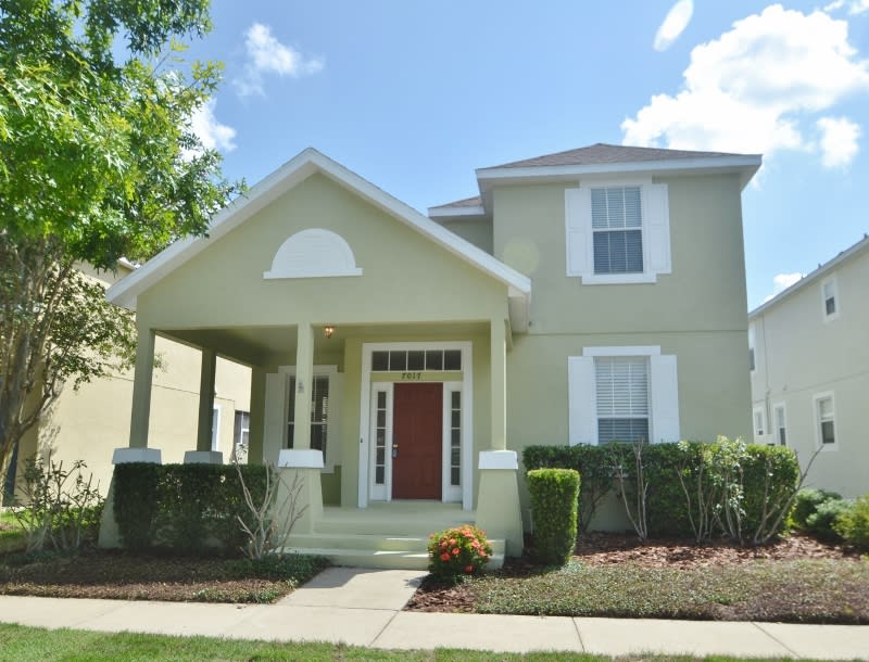Front of 7017 Buttonbush Loop, Harmony, FL