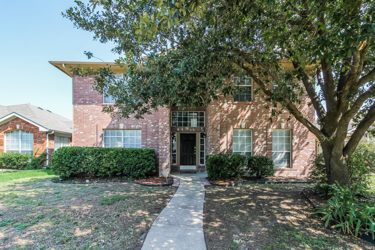 703 Meadowgate Dr, Allen photo 1